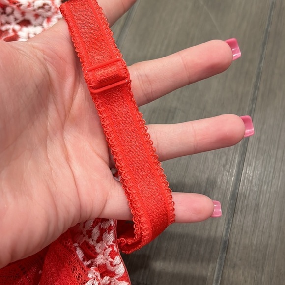 Wacoal 65191 Embrace Lace Bra - Picture 9 of 9